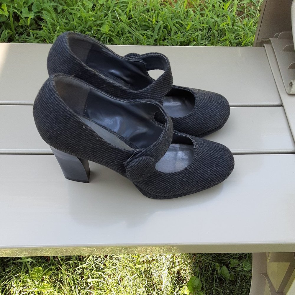 Ann Marino Shoes Size 8